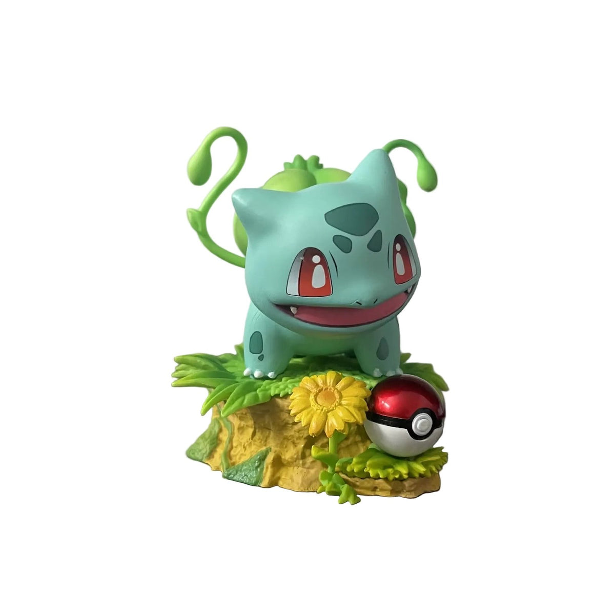 Bulbasaur figure with mini Poké Ball – photo 2