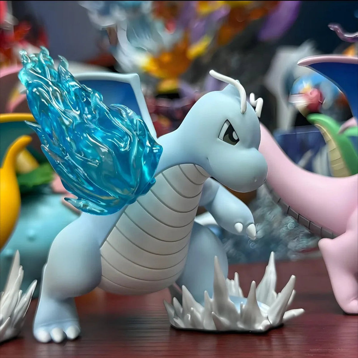 Dragonite collectable figure, 10cm – Blue