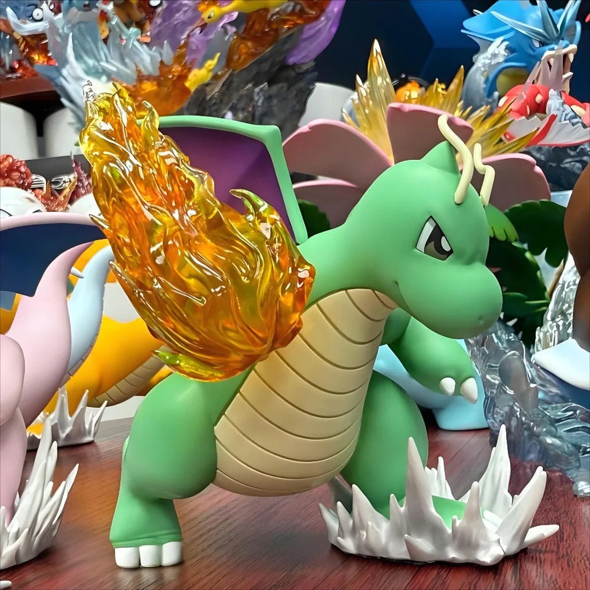 Dragonite collectable figure, 10cm – Orange