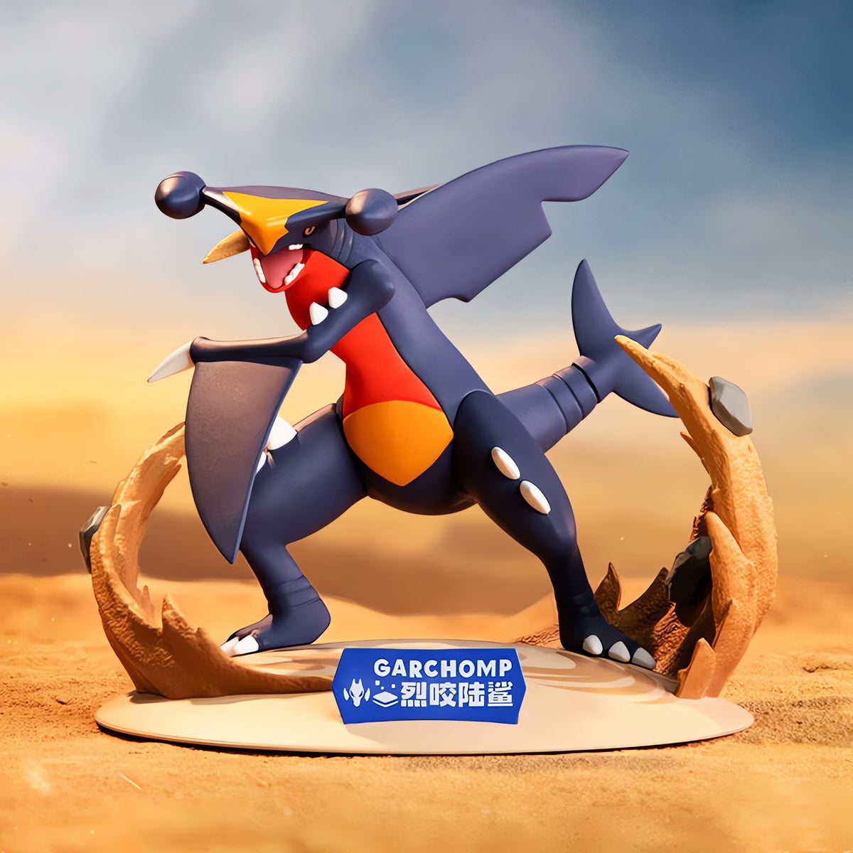 Garchomp Pokémon figure, 10cm – photo 3