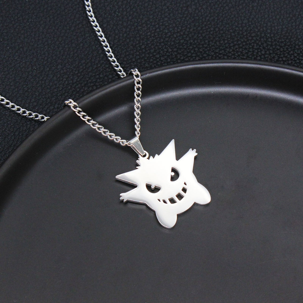 Gengar stainless steel pendant necklace – photo 4