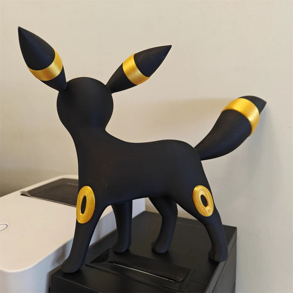 Large Umbreon figure, approx. 22x24cm – photo 3