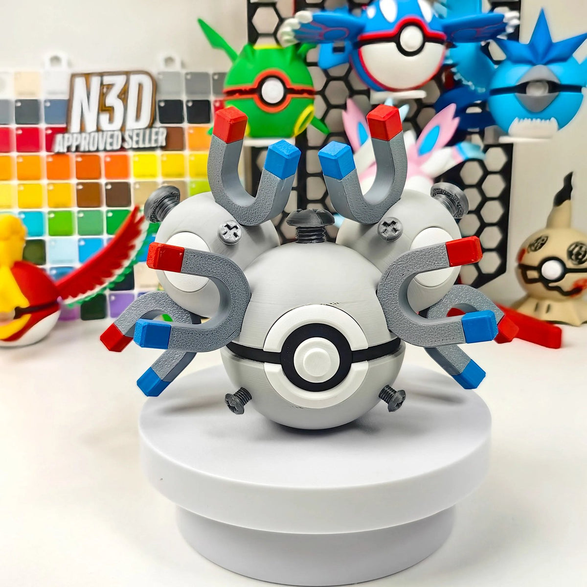 Magnemite and Magneton Poké Ball figures