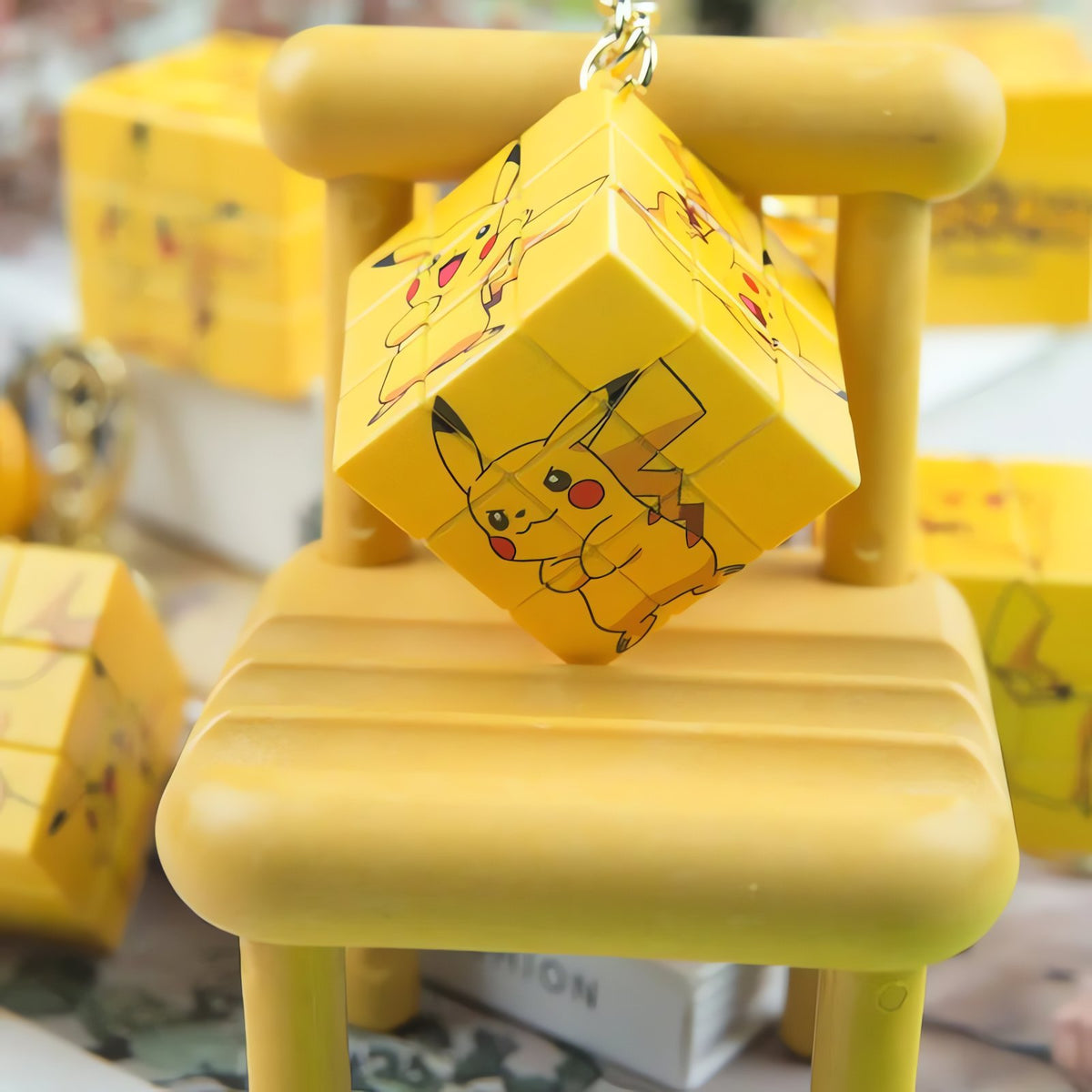 Mini Pikachu cube keyring – photo 7