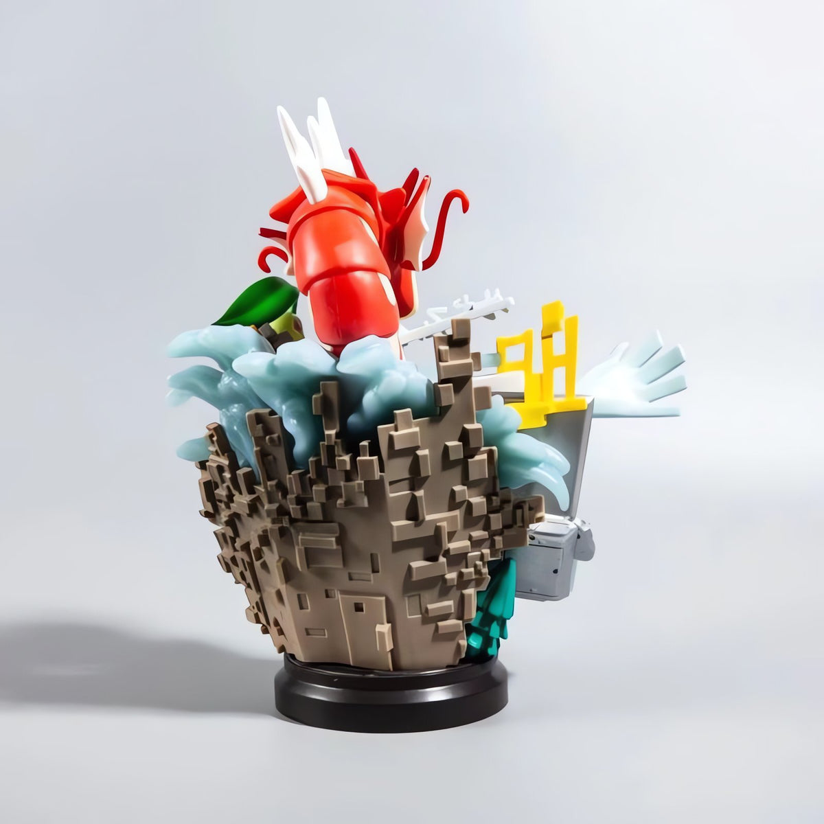 Large Pokémon figures of Pikachu, Gyarados and Charizard – photo 5