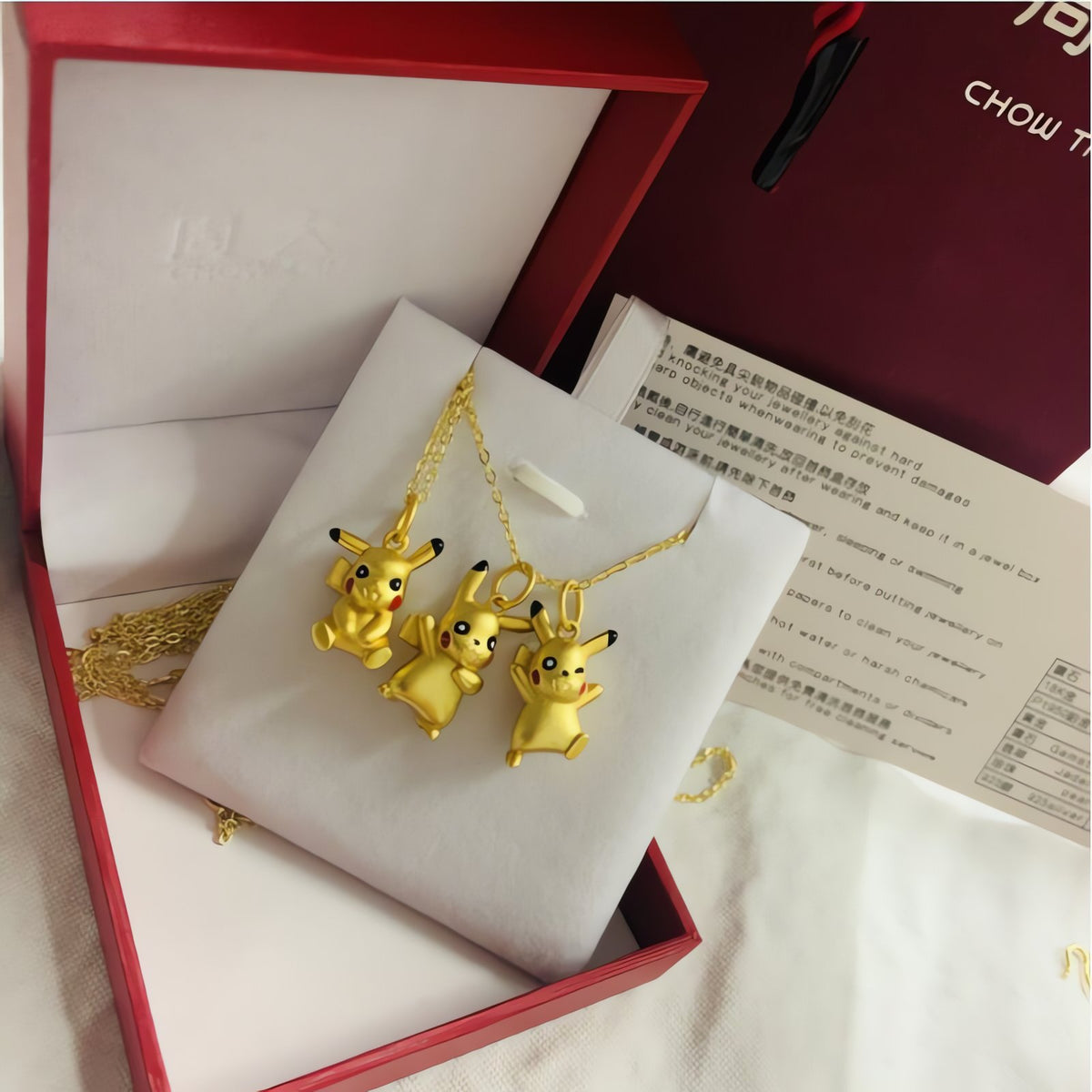 Gold Pikachu pendant necklace – photo 14