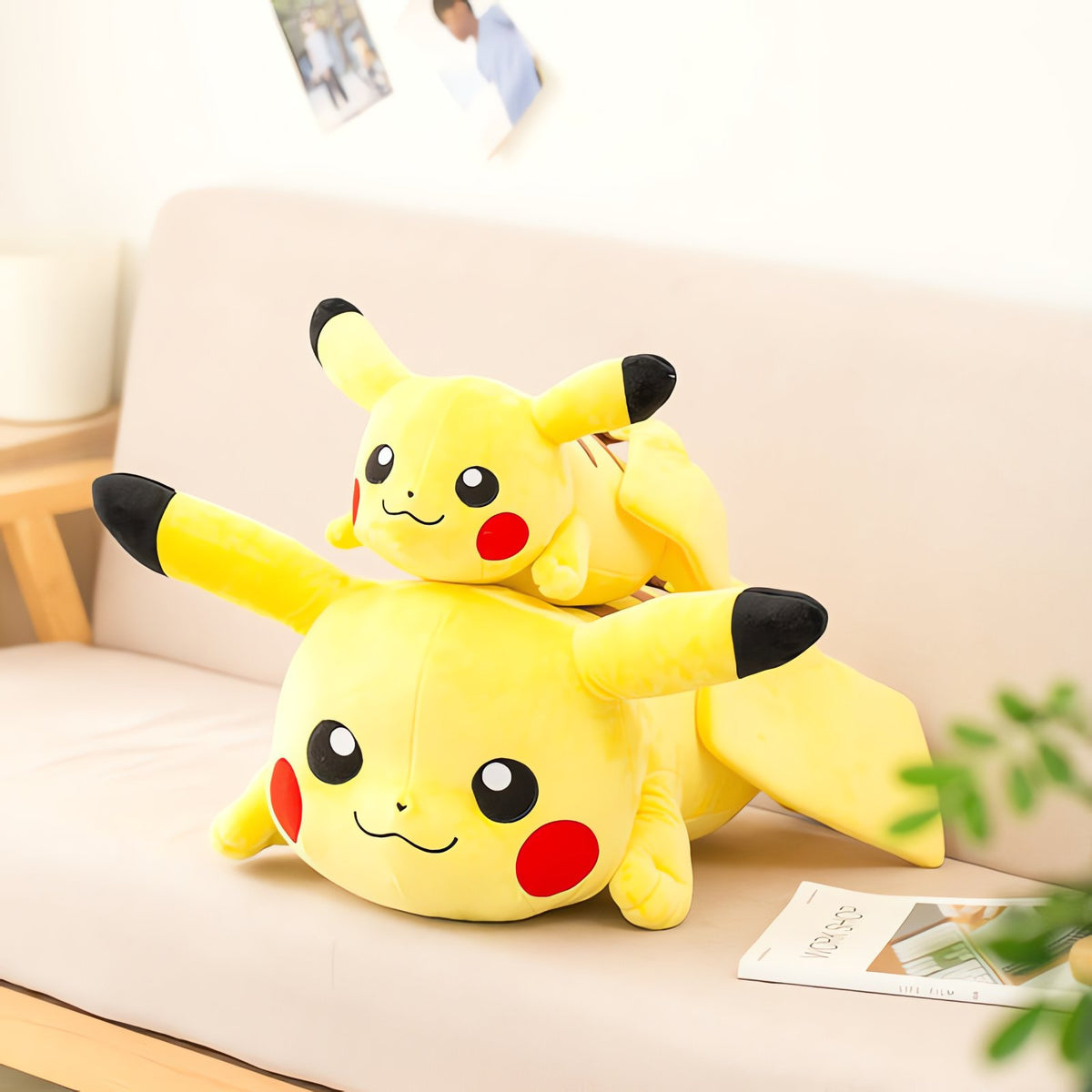 Pikachu plush toy – photo 2