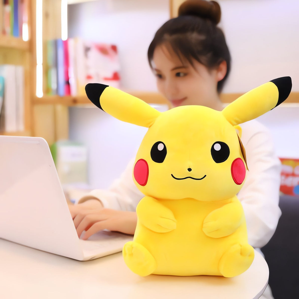 Pikachu XXL plush toy, 60cm – photo 9