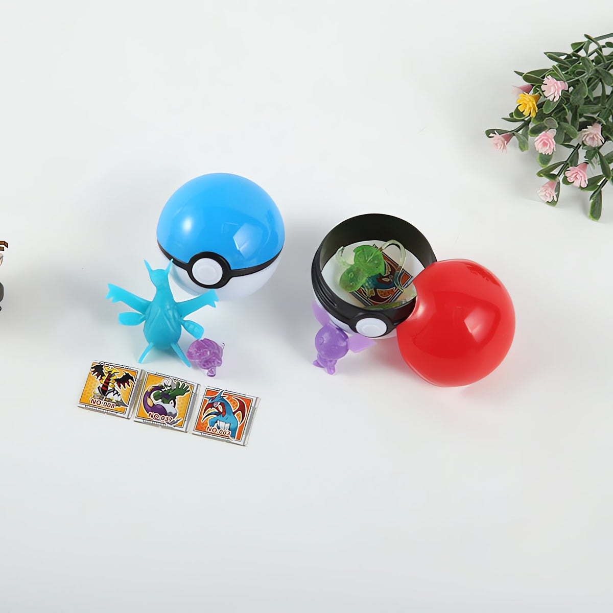 Net of 50 Poké Balls with figures and stickers – photo 3