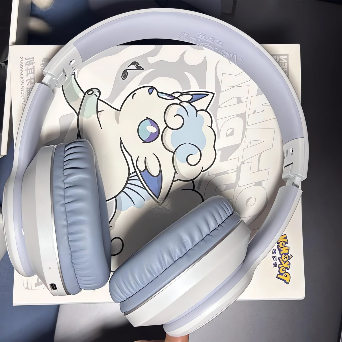 Pokémon Bluetooth headphones – photo 3