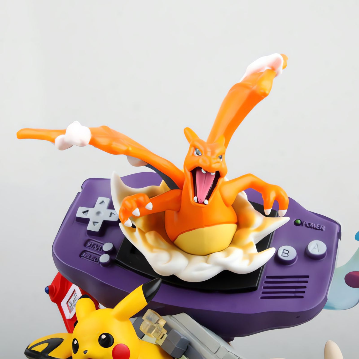 Pokémon Game Boy statue, 18.5cm – photo 5