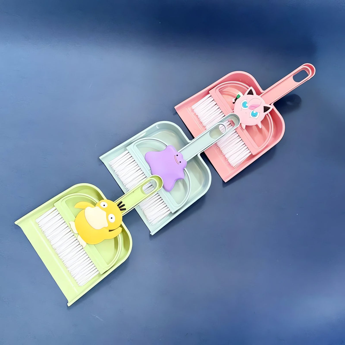 Pokémon mini dustpan and brush set – photo 3