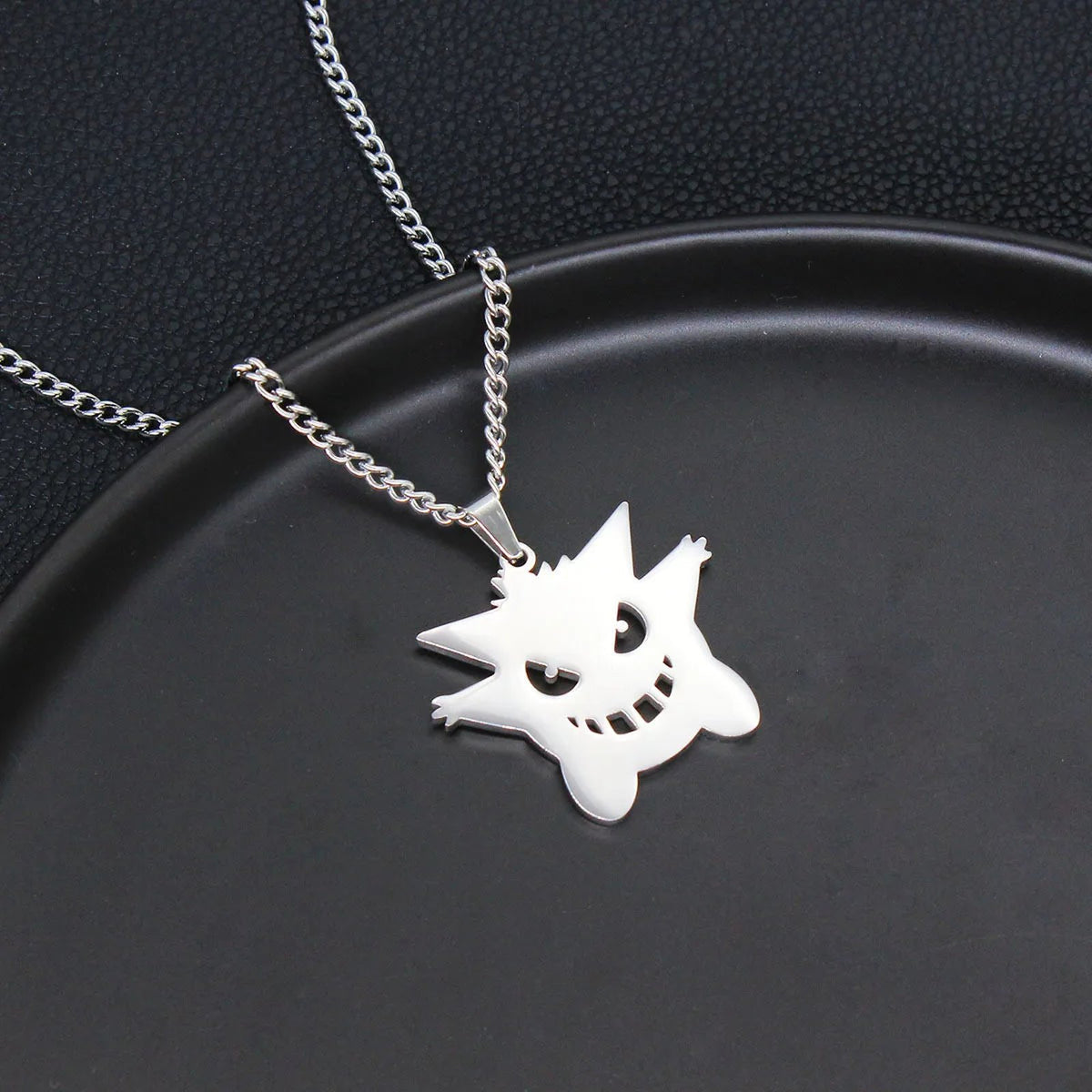 Pokémon pendant necklace in silver – photo 6
