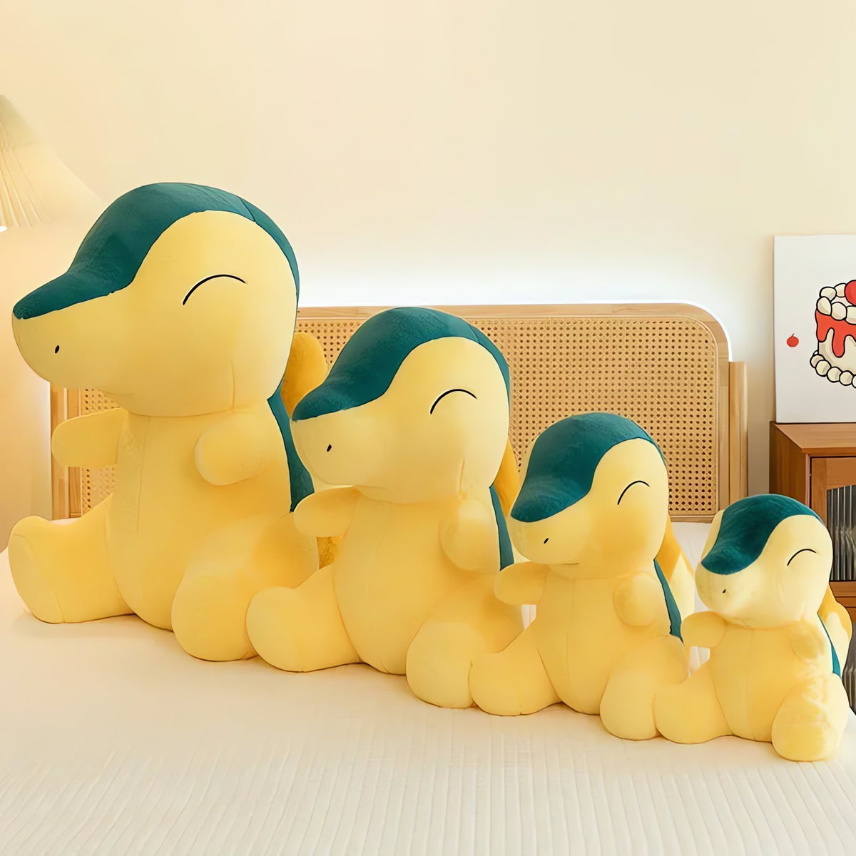 XXL Cyndaquil plush toy – photo 3