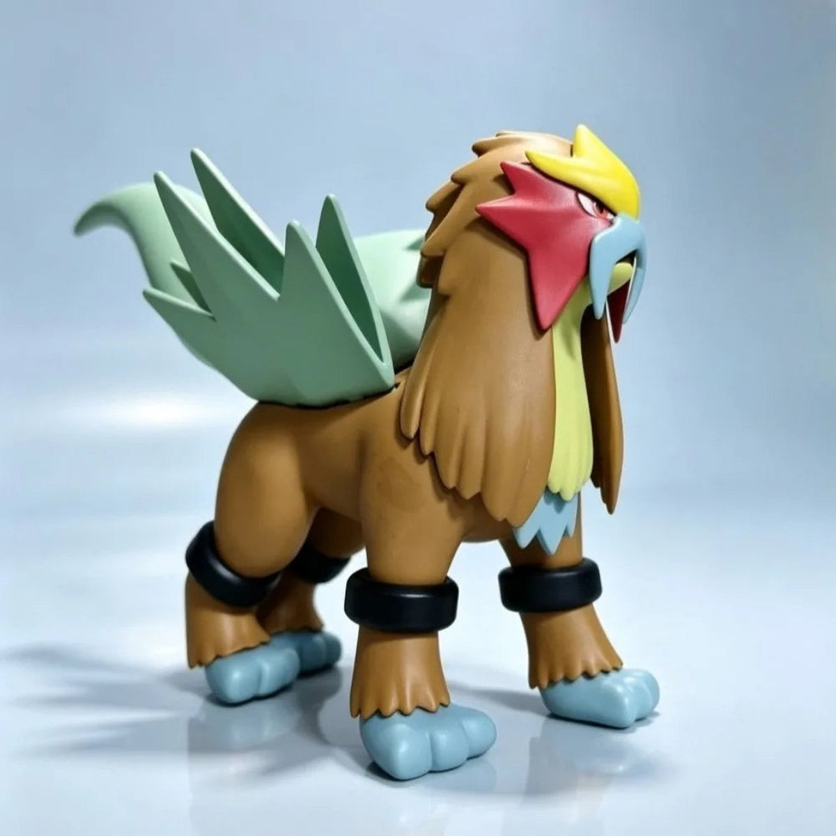 Suicune, Entei and Raikou figures, approx. 10cm – Entei