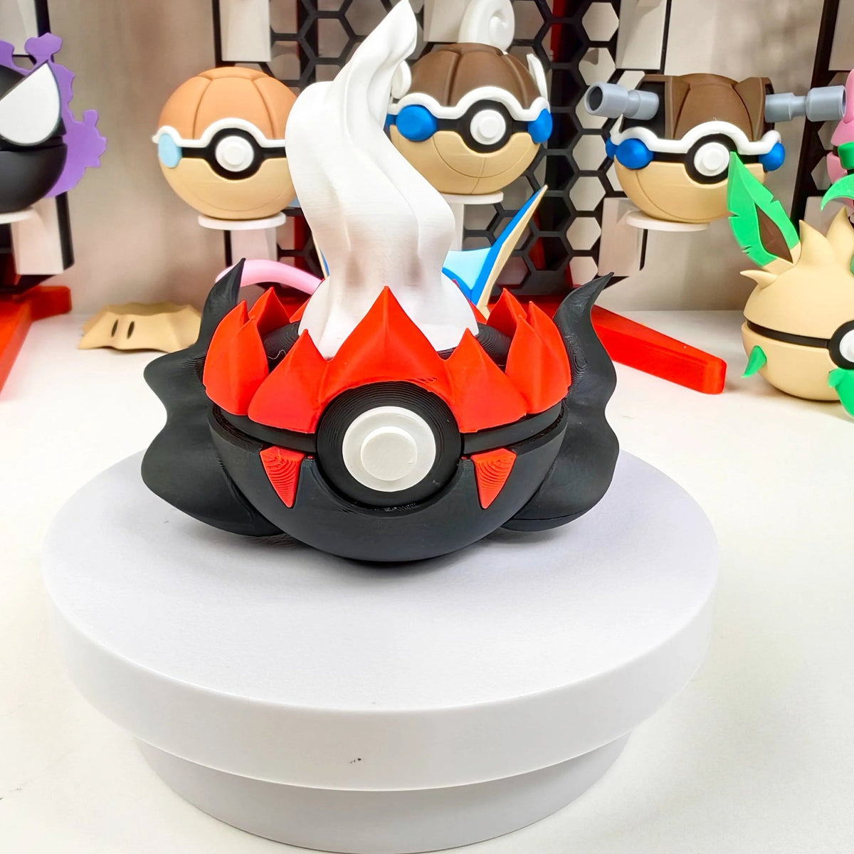 Mewtwo, Giratina and Darkrai Poké Ball – Darkrai
