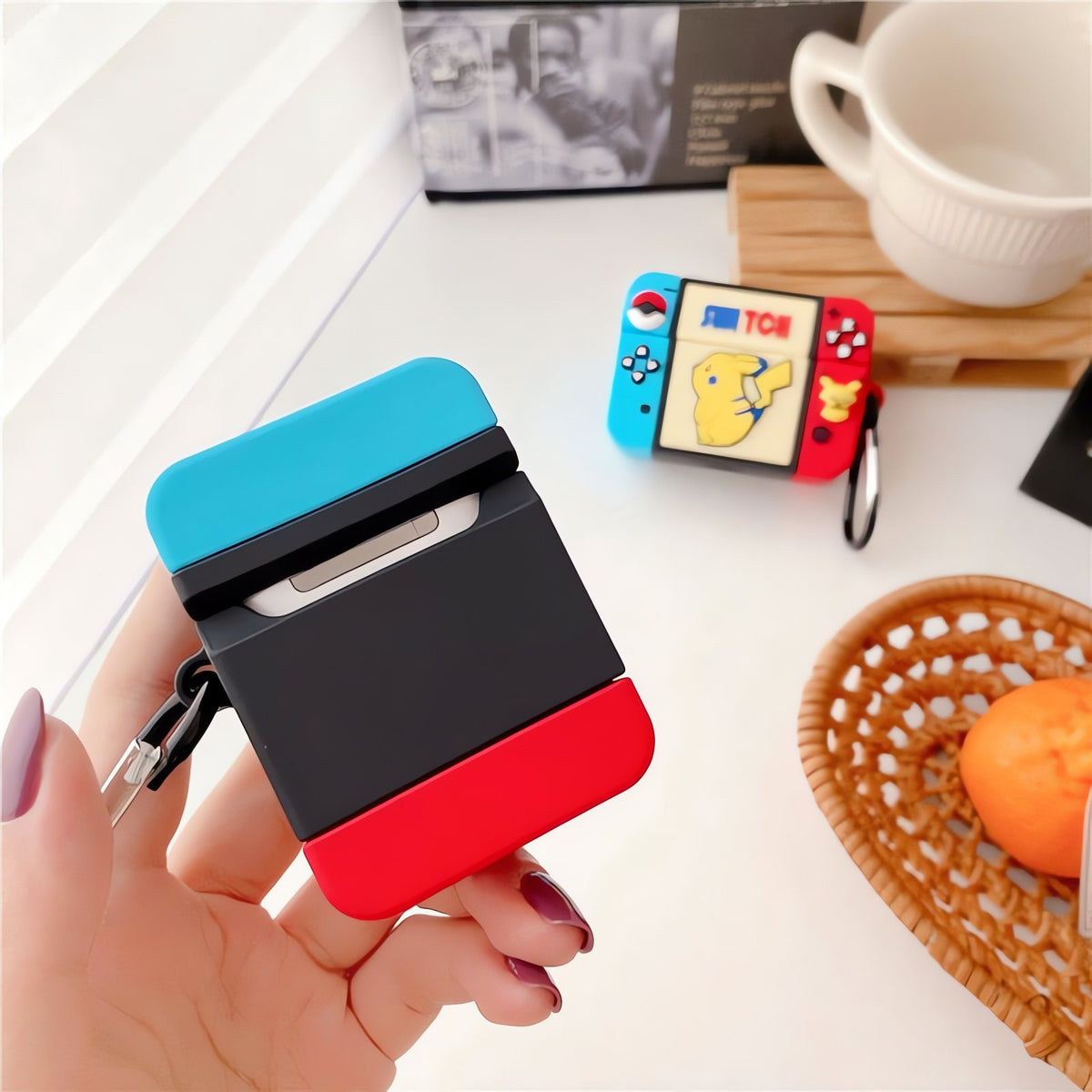 Switch-style Pikachu AirPods case – photo 3