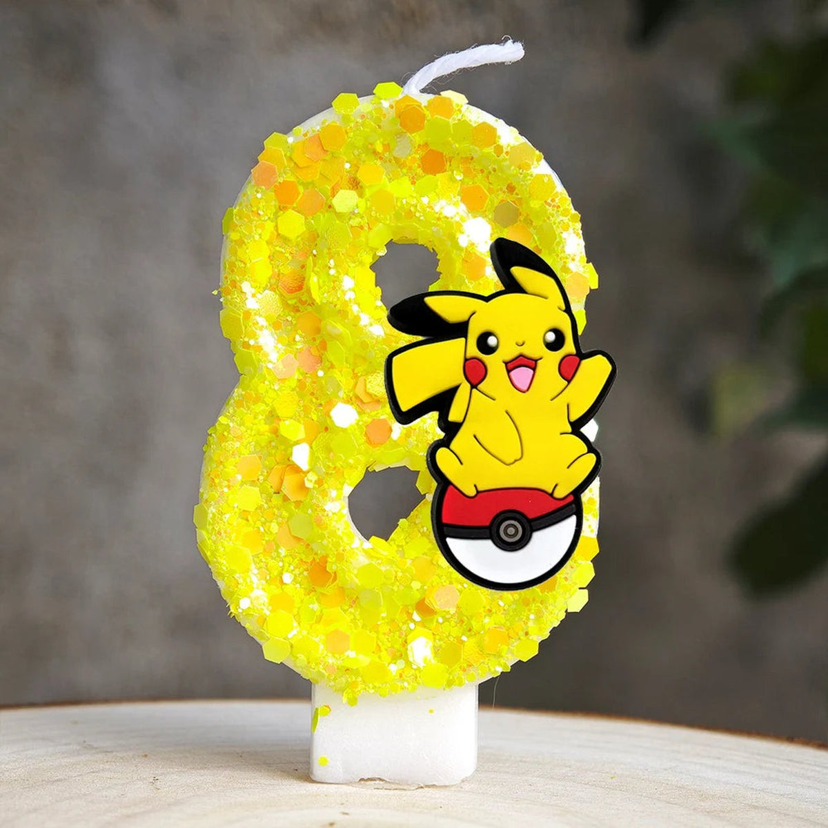 Yellow Pikachu birthday number candle – Pikachu Poké Ball 8