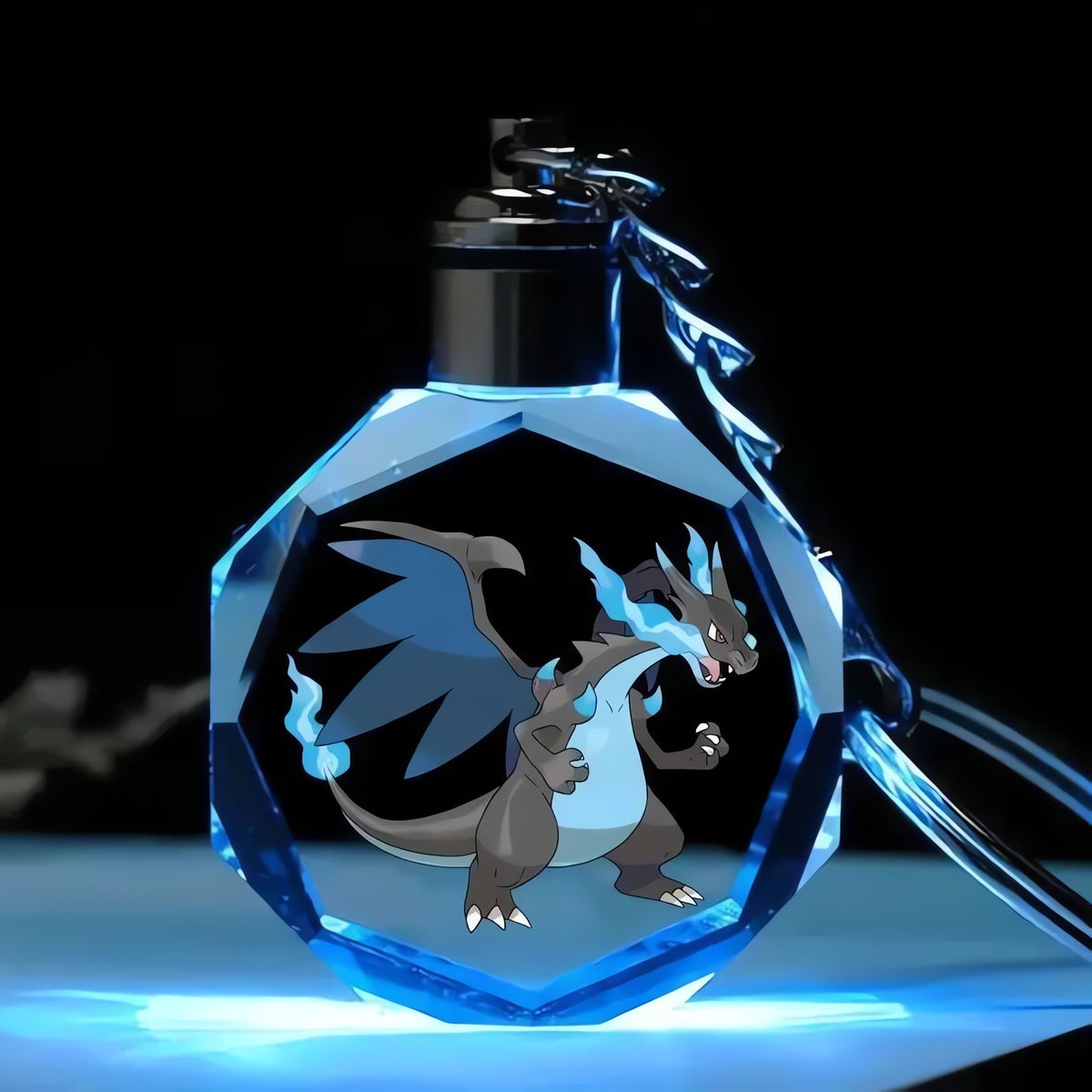 Pikachu crystal keyring – Charizard X
