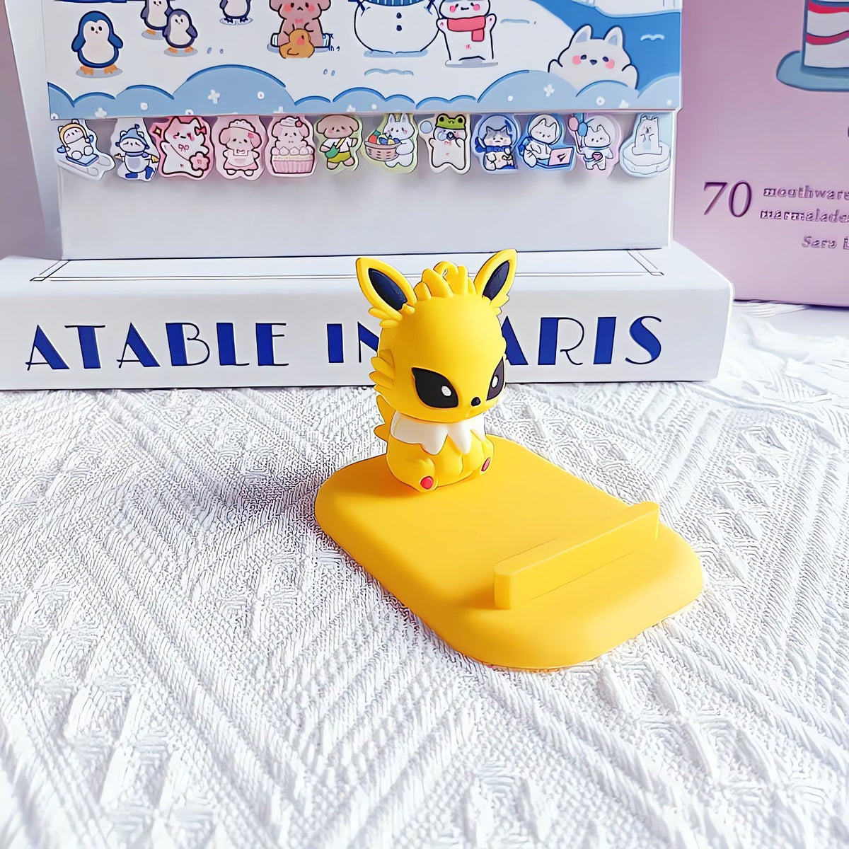 Pikachu and Eevee evolutions Pokémon phone stand – Jolteon