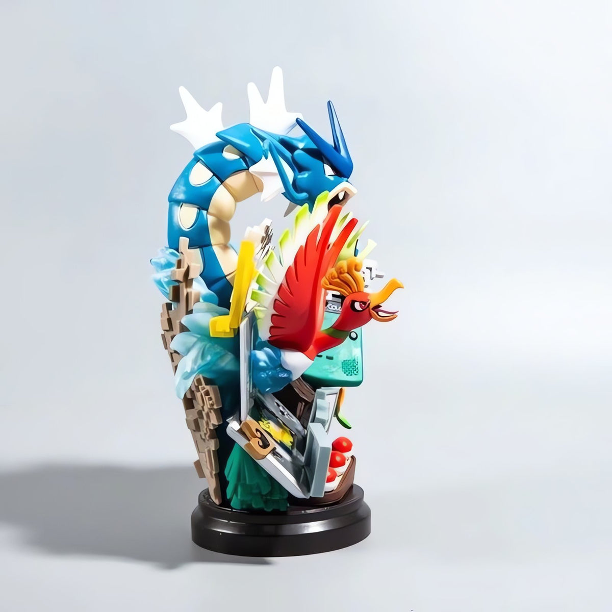 Large Pokémon figures of Pikachu, Gyarados and Charizard – Gyarados