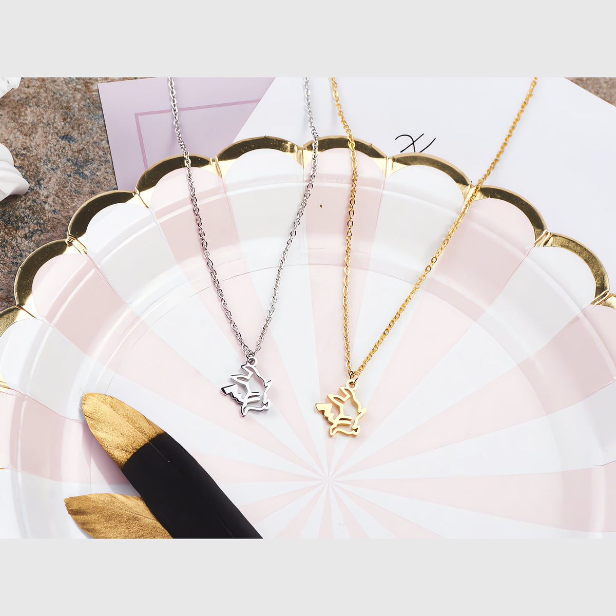 Pikachu pendant necklace – photo 4