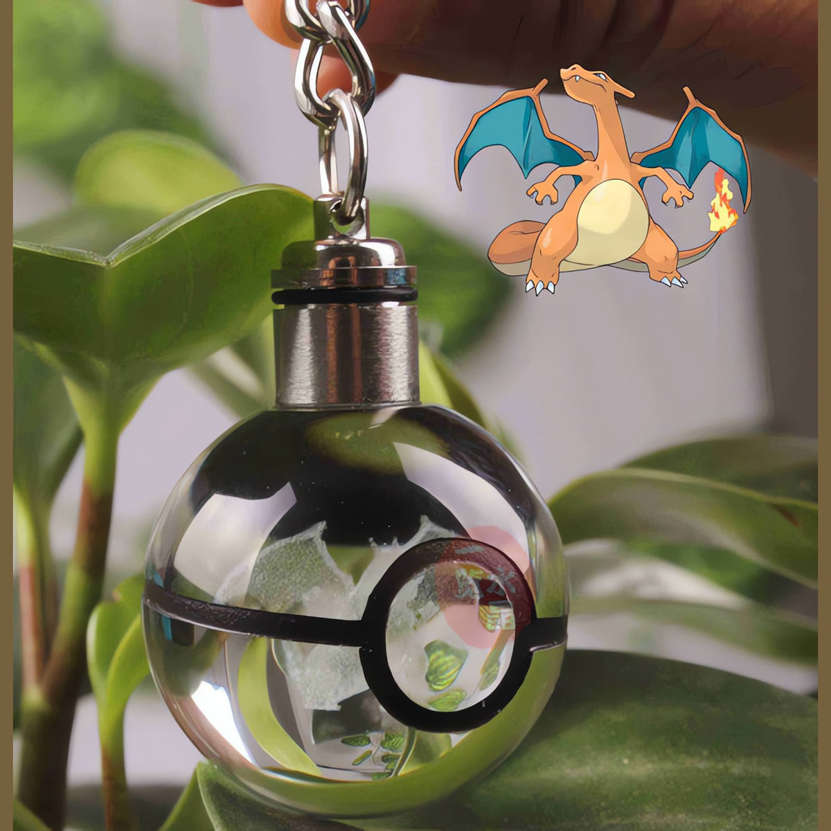Glass Poké Ball keyring with engraved Pokémon – photo 20