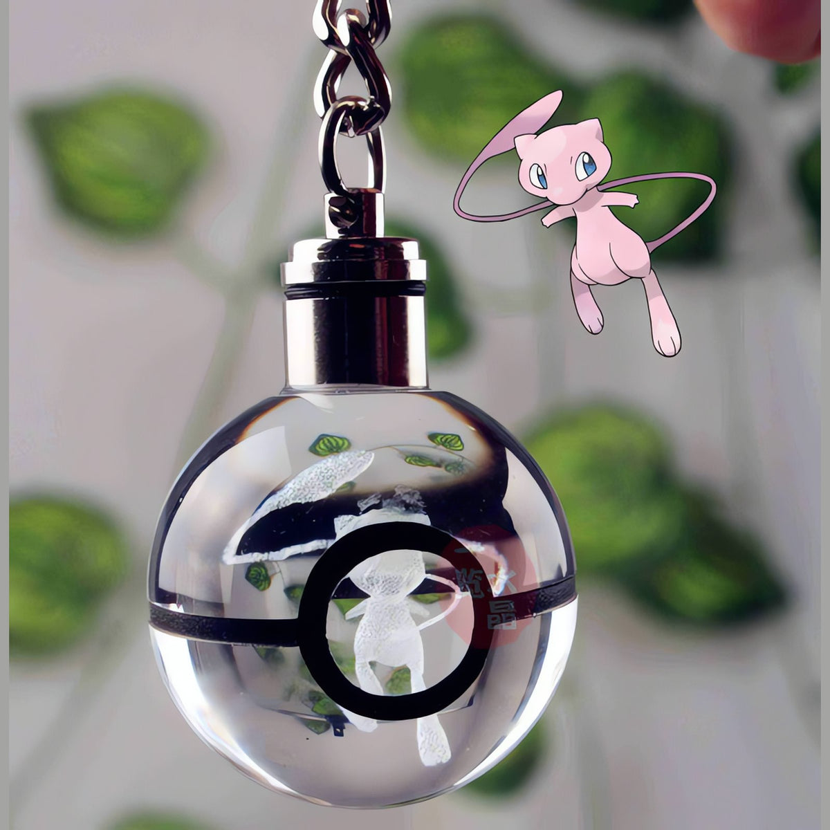 Glass Poké Ball keyring with engraved Pokémon – Mew