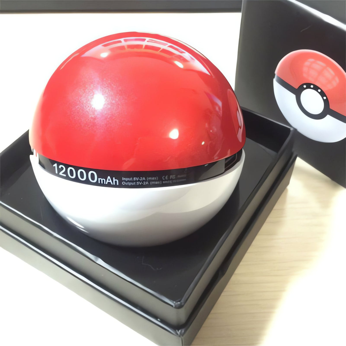 Poké Ball power bank – photo 9