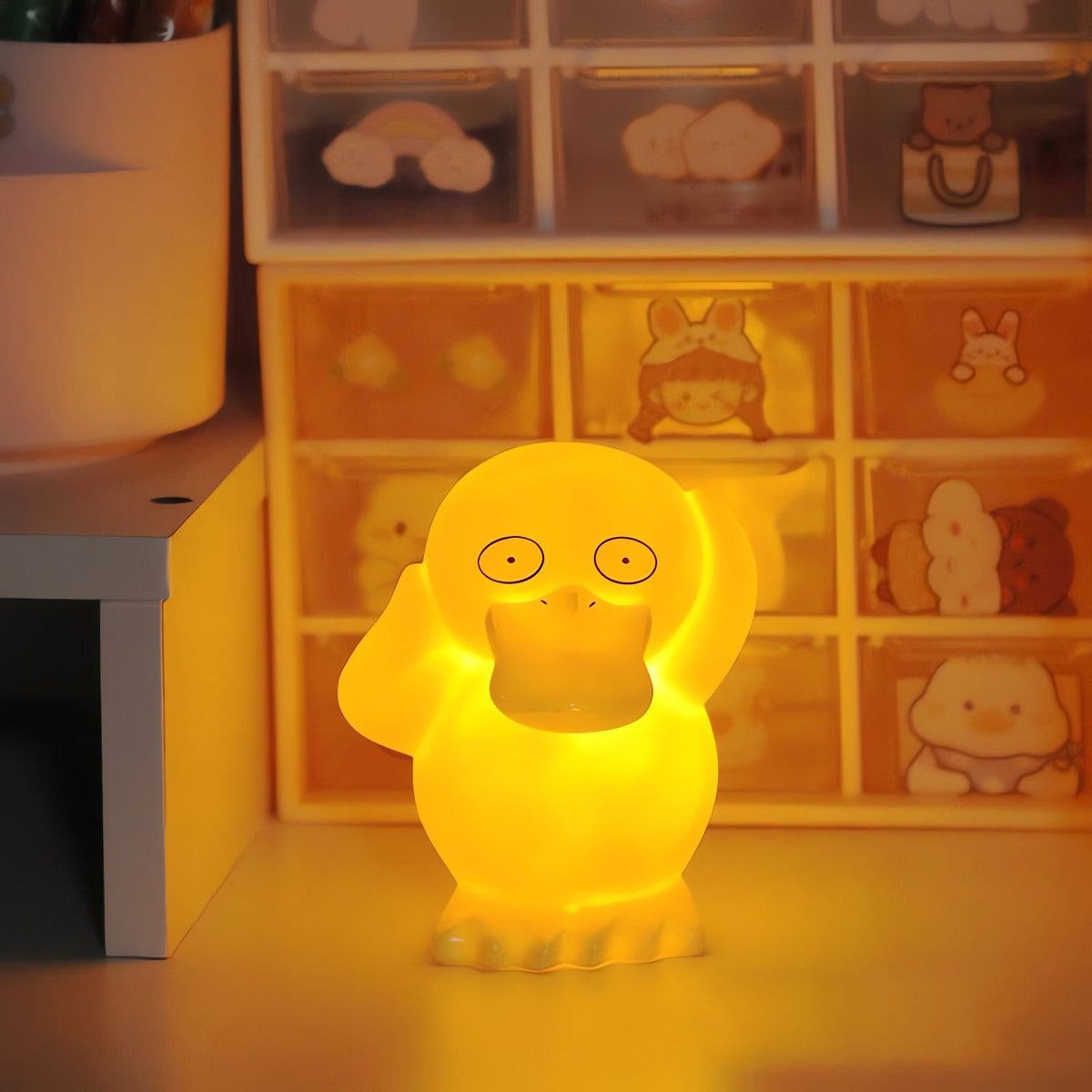 Pokémon 3D LED night light figure – Psyduck