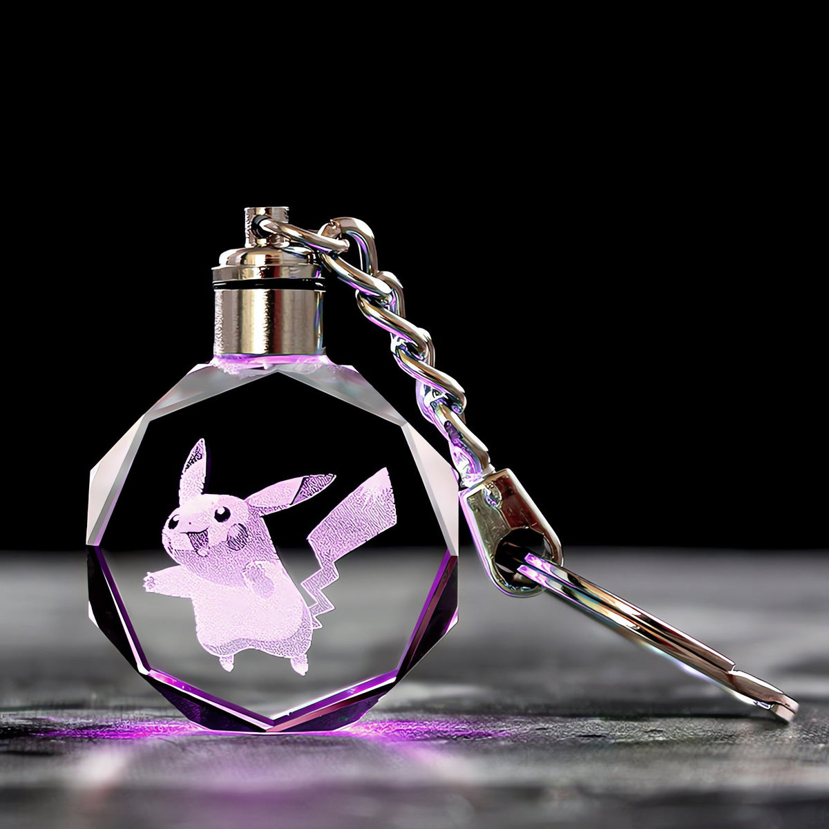 Pokémon crystal keyring with a glowing 3D Pokémon