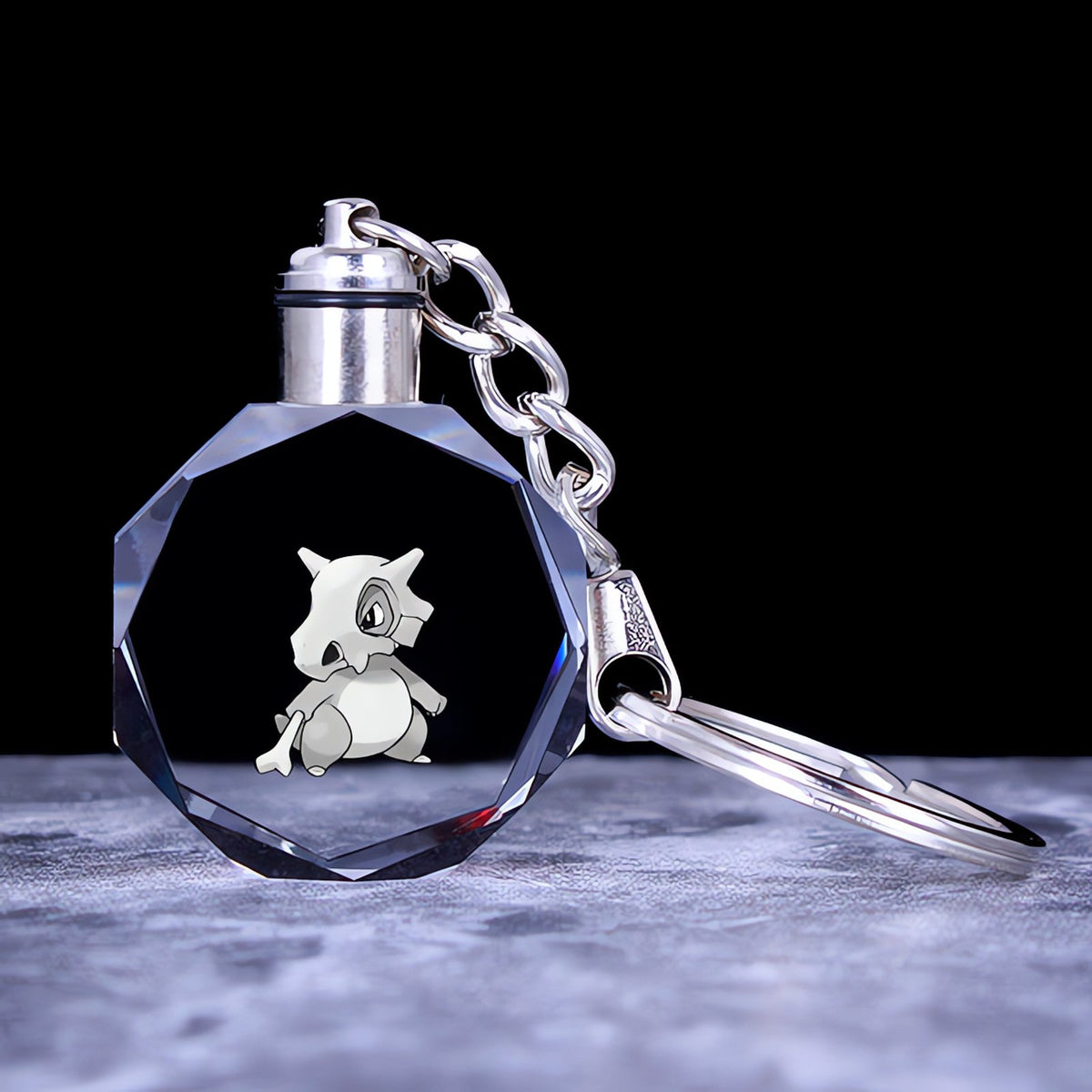 Pokémon crystal keyring with a glowing 3D Pokémon – Cubone