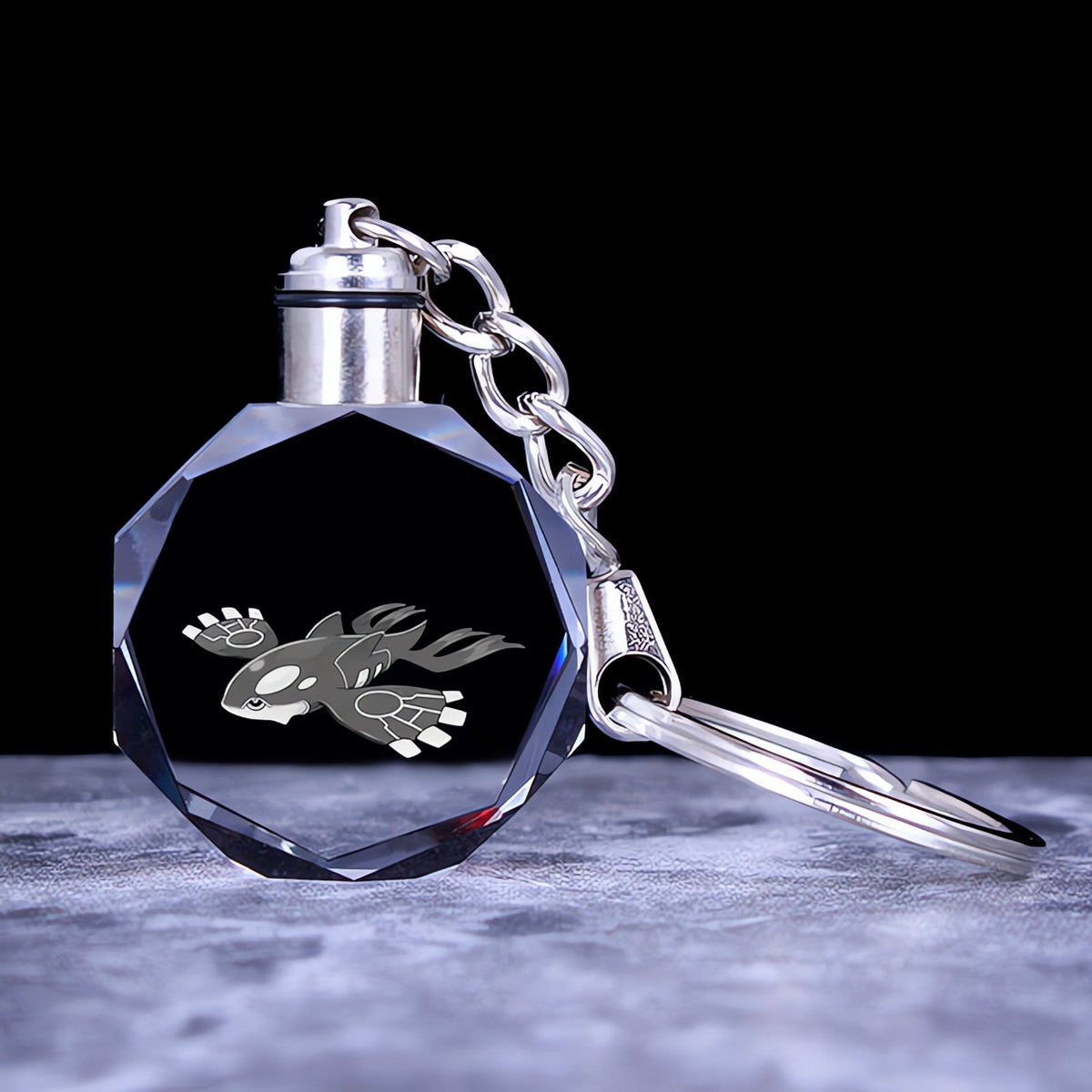 Pokémon crystal keyring with a glowing 3D Pokémon – Kyogre