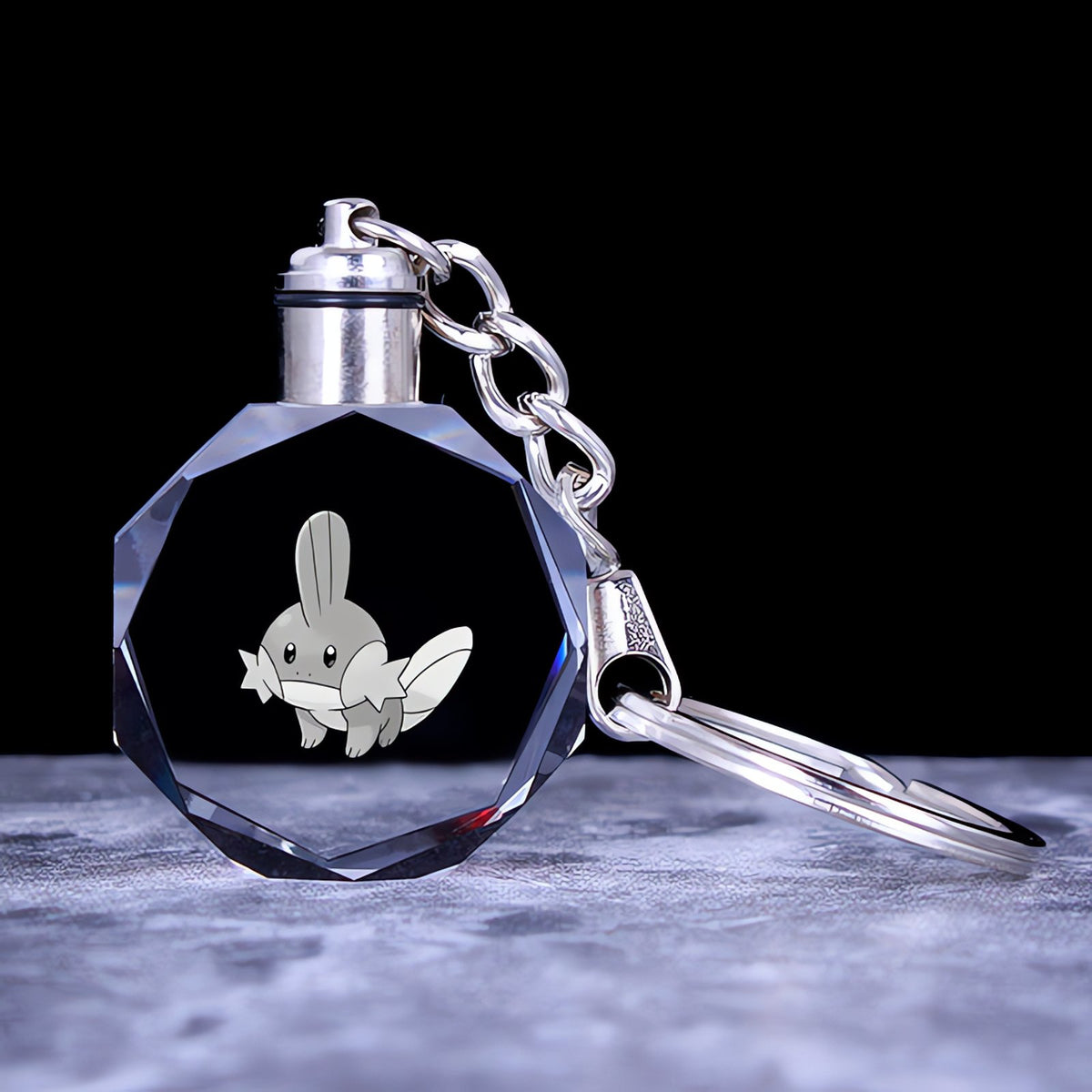 Pokémon crystal keyring with a glowing 3D Pokémon – Mudkip