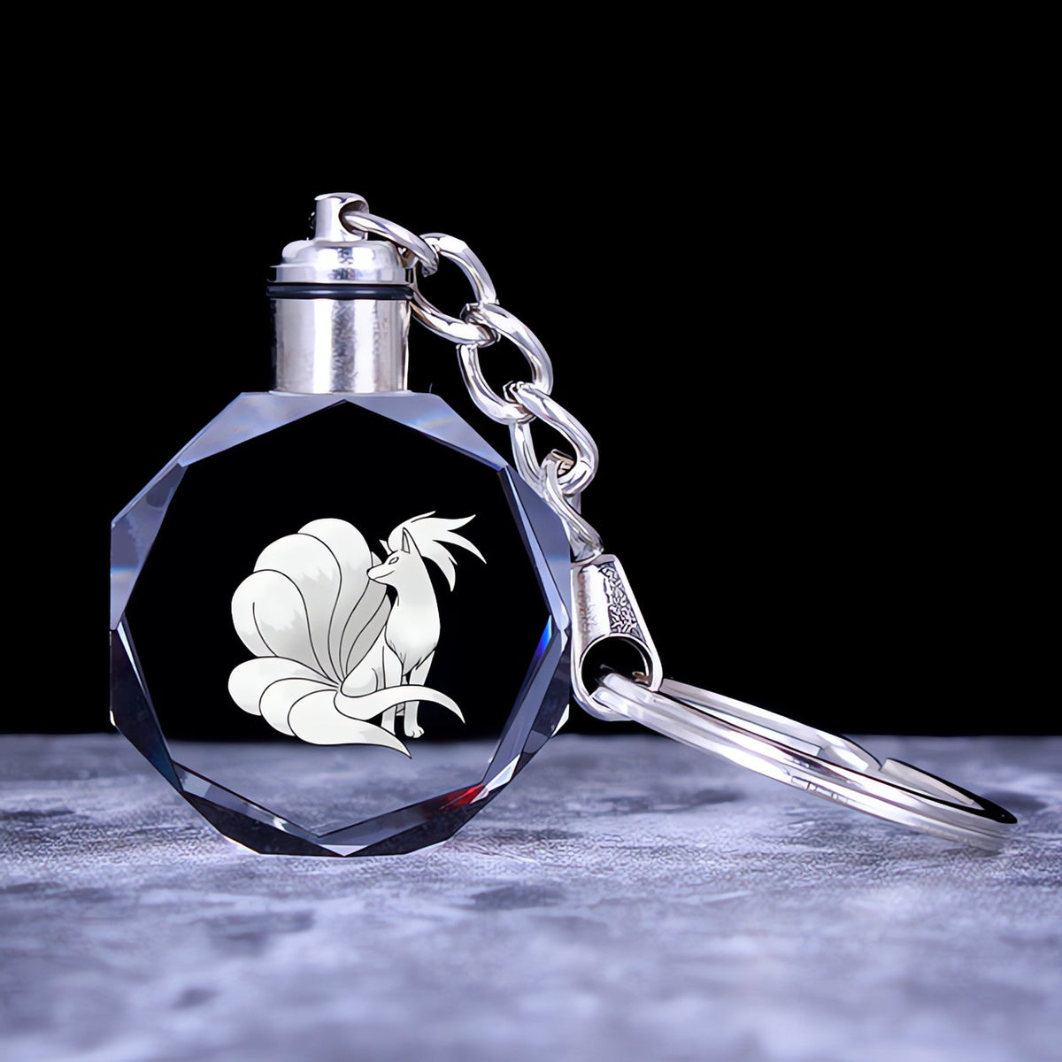 Pokémon crystal keyring with a glowing 3D Pokémon – Ninetales