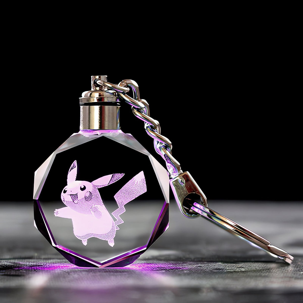 Pokémon crystal keyring with a glowing 3D Pokémon – Pikachu