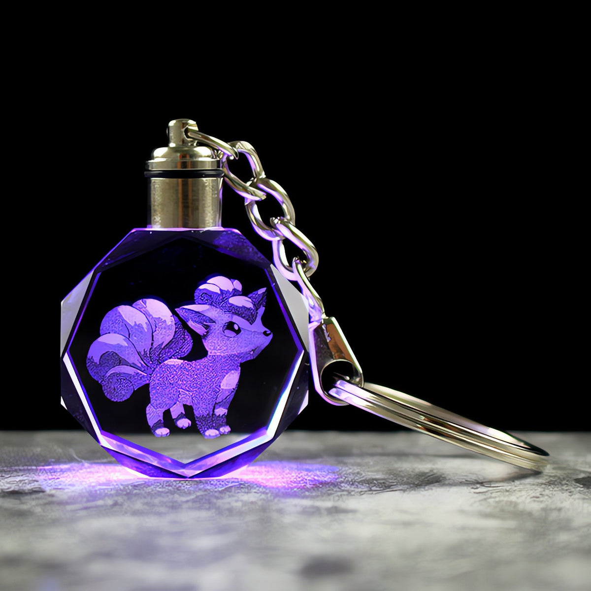 Pokémon crystal keyring with a glowing 3D Pokémon – Vulpix
