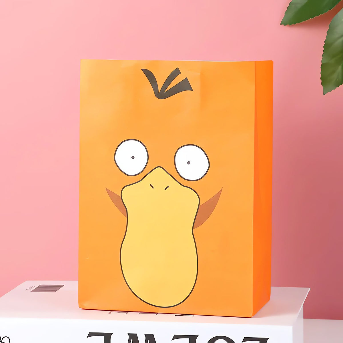Pokémon gift bags in different designs – Psyduck