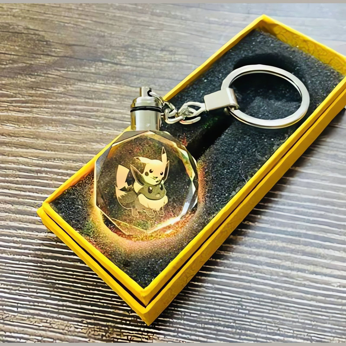 Pokémon LED keyring with a light-up crystal charm – photo 28