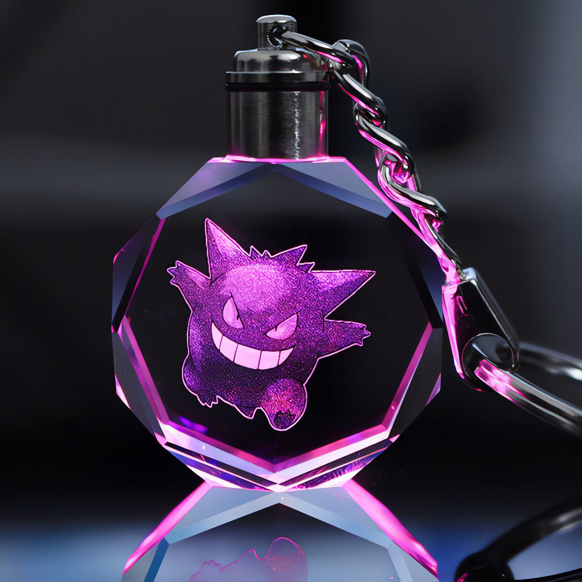 Pokémon LED keyring with a light-up crystal charm – Gengar