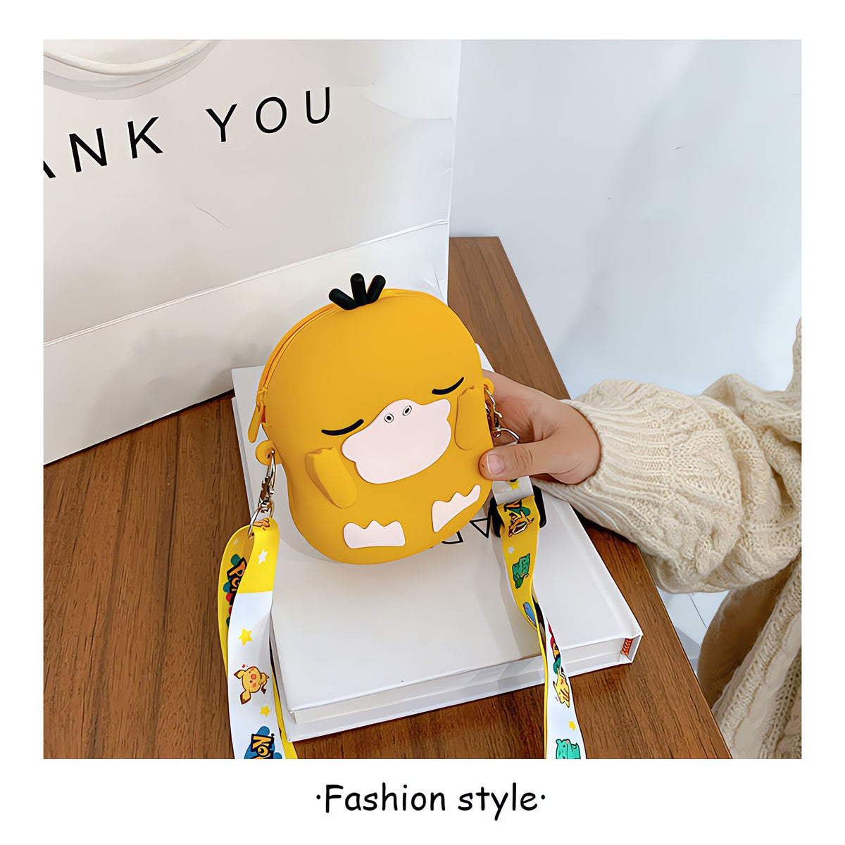 Pokémon mini shoulder bag with 3D design – photo 4