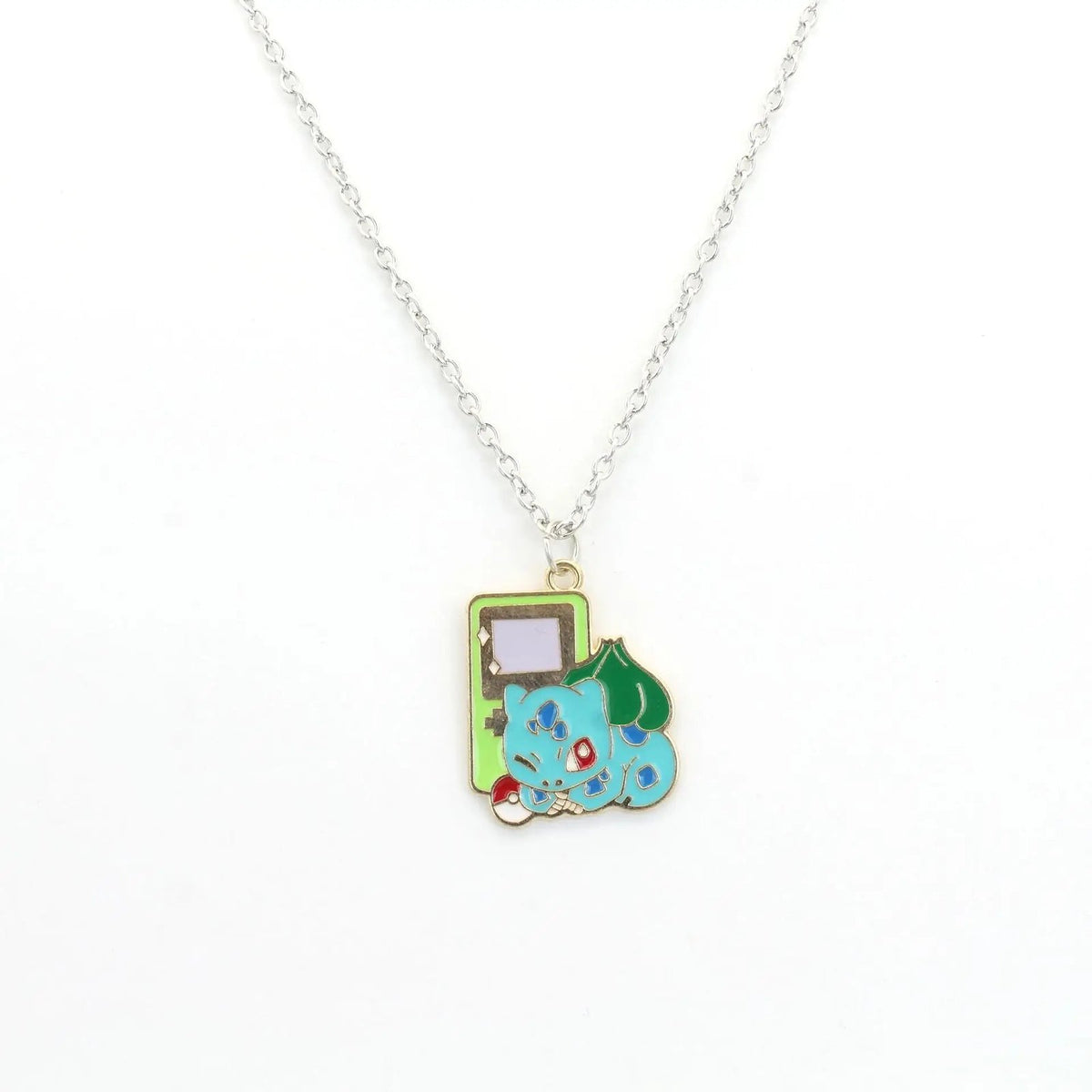 Pokémon pendant necklace with enamel details – Bulbasaur 1