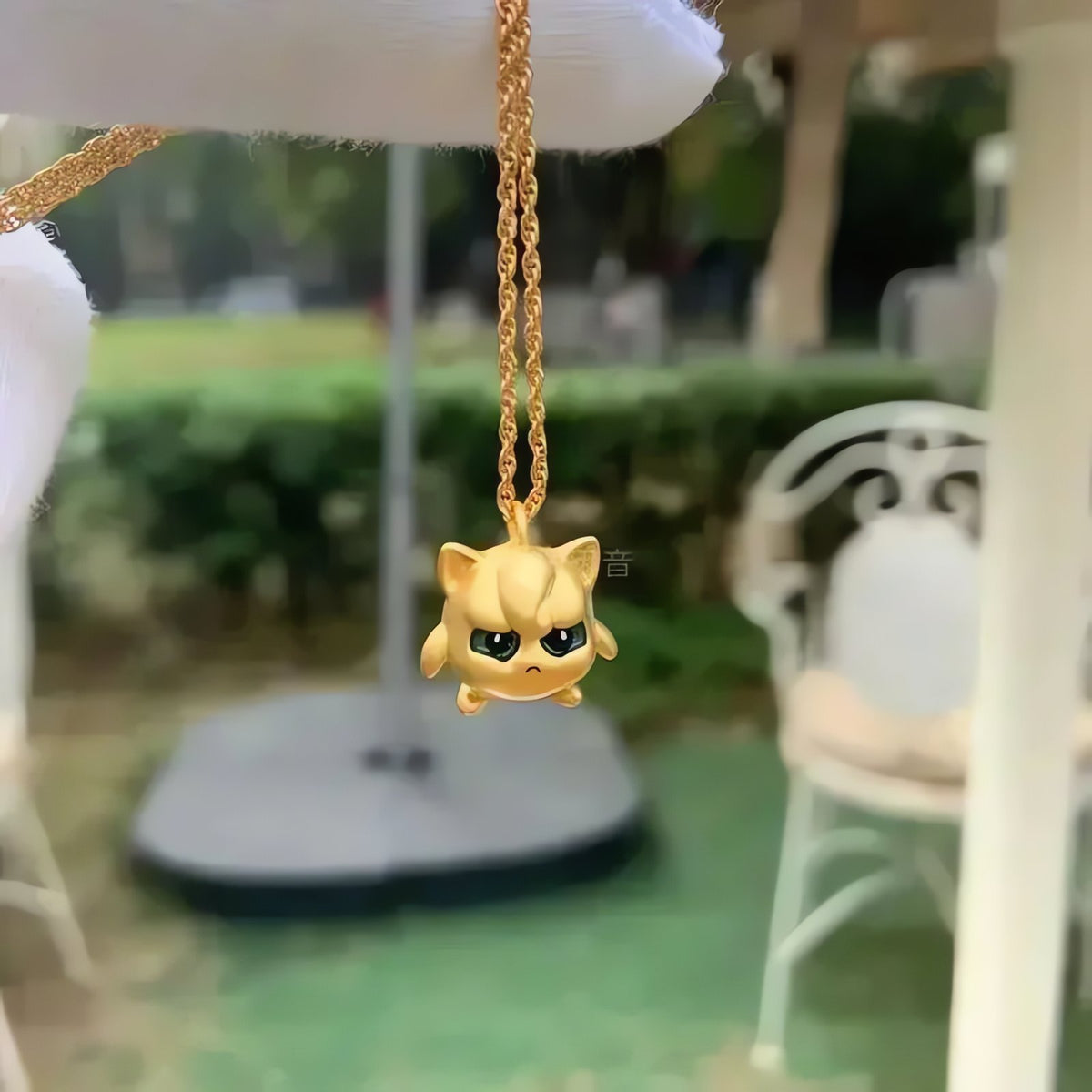 Pokémon pendant necklaces in silver and gold – photo 14