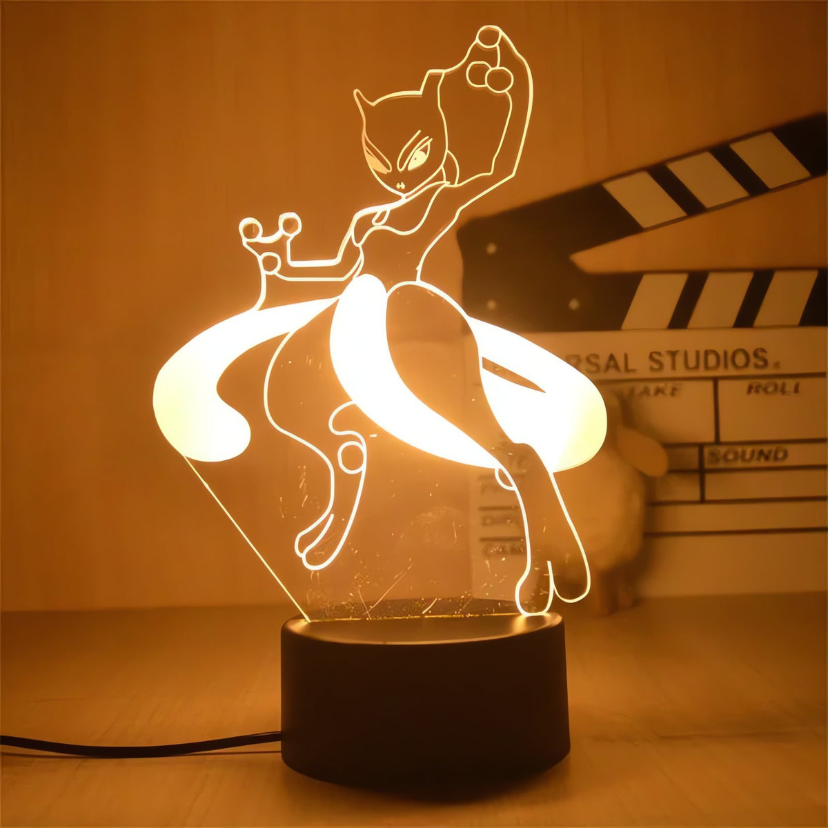 Pokémon LED night light lamp – Mewtwo