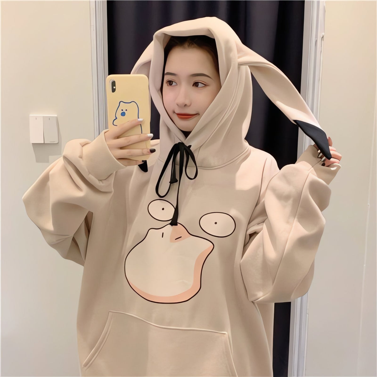 Oversized Pokémon hoodie with character design – Psyduck