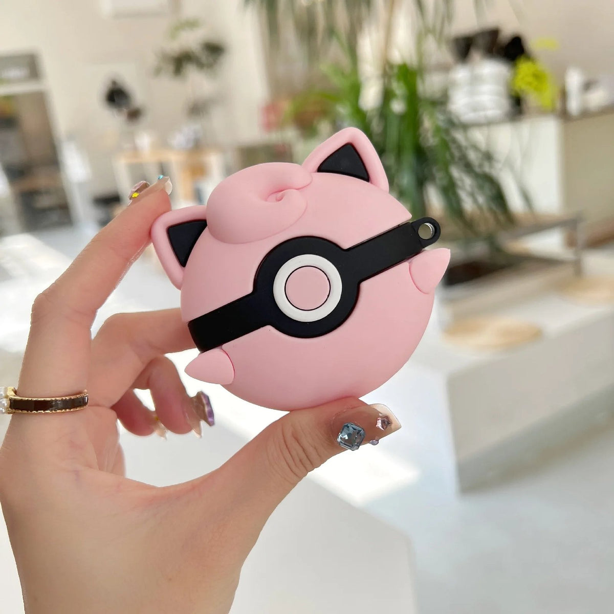 Pokémon Poké Ball AirPods case – photo 2