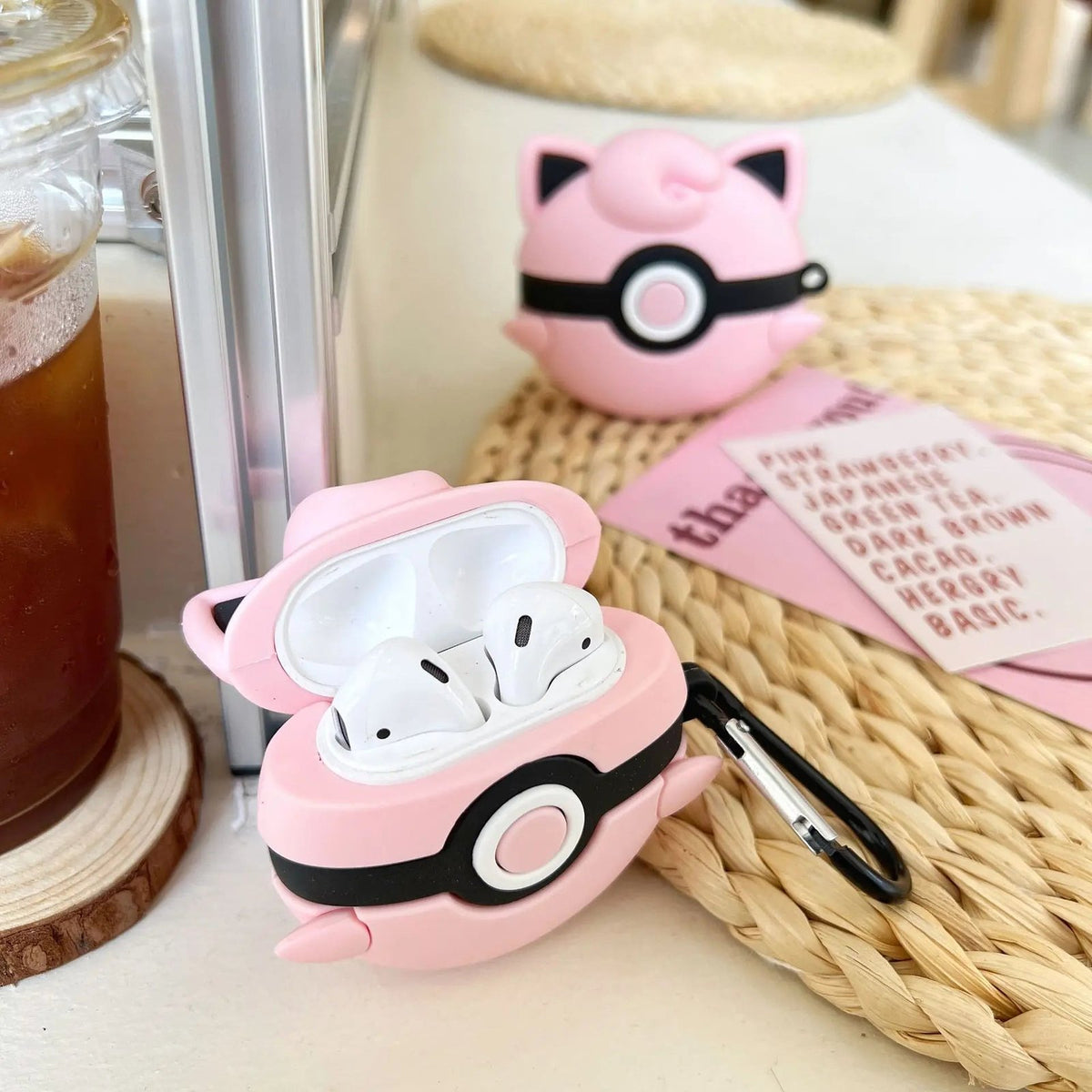 Pokémon Poké Ball AirPods case – photo 3