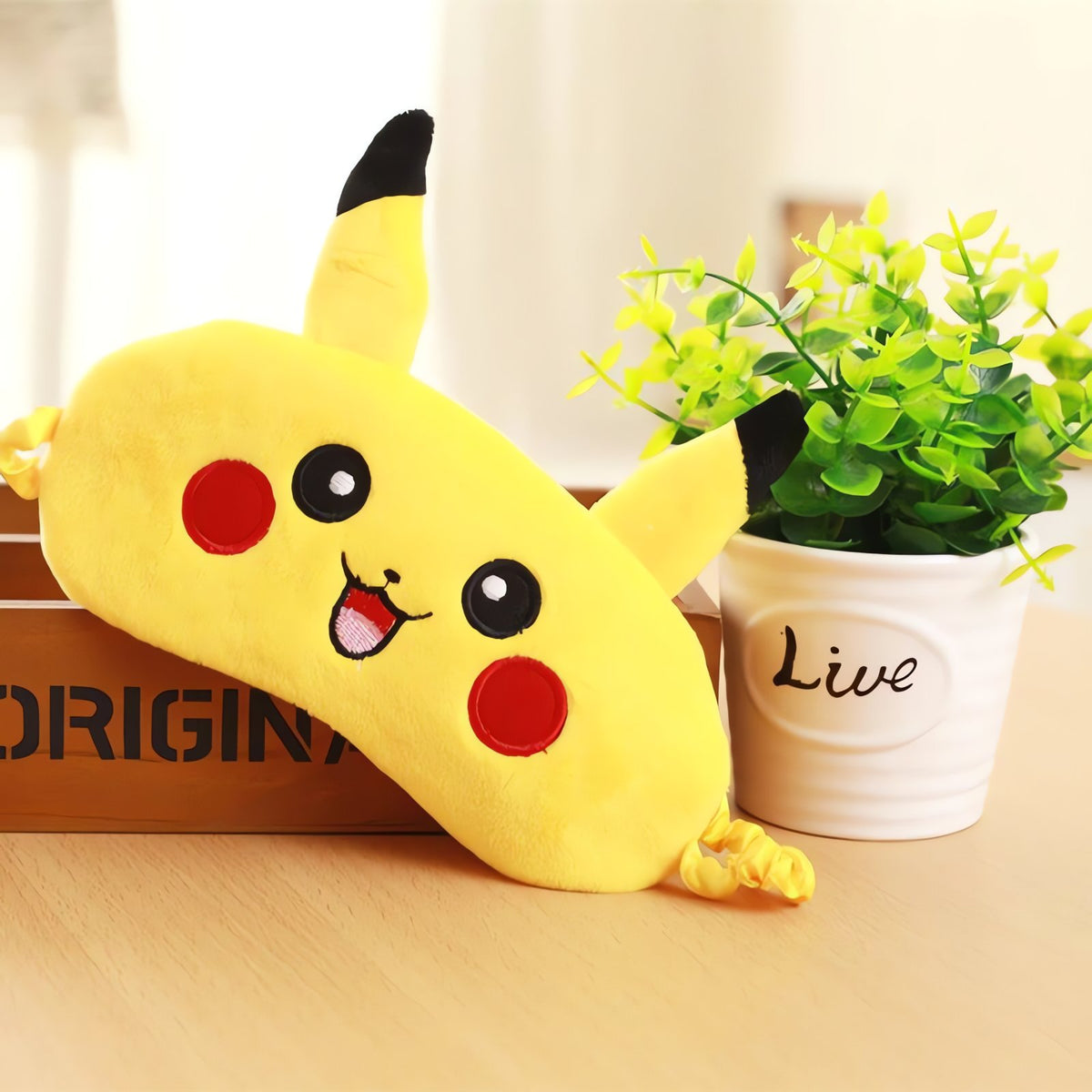 Pokémon sleep mask in flannel – Pikachu 2