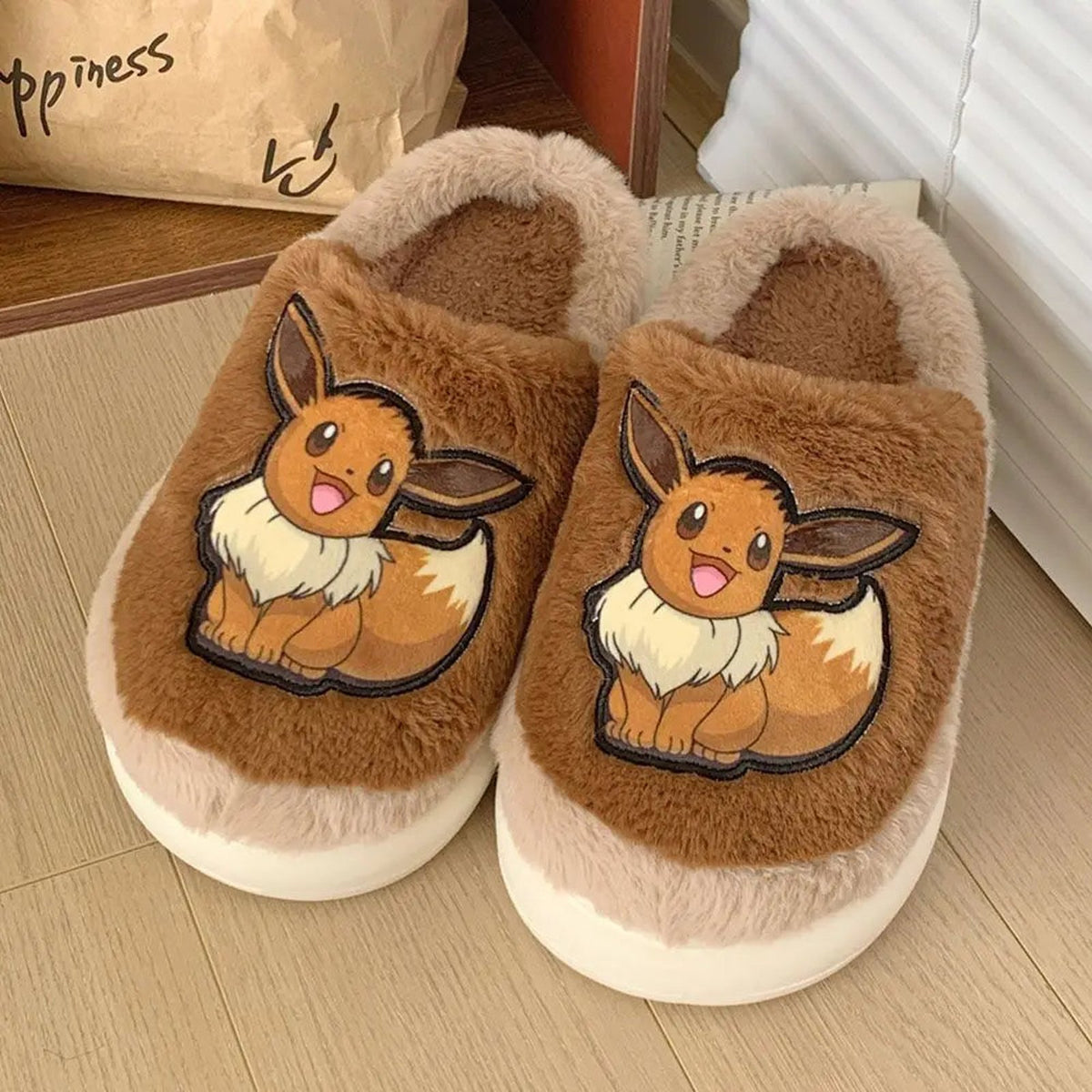 Fluffy Pokémon character slippers – Eevee B