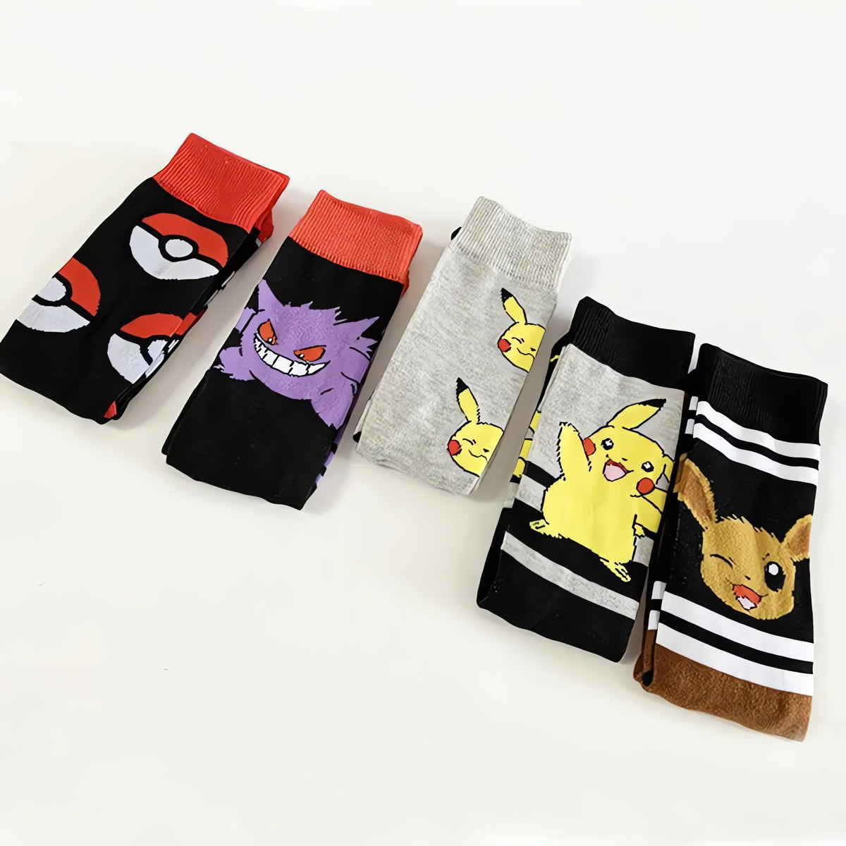 Pokémon socks with Pikachu and Eevee designs – photo 3